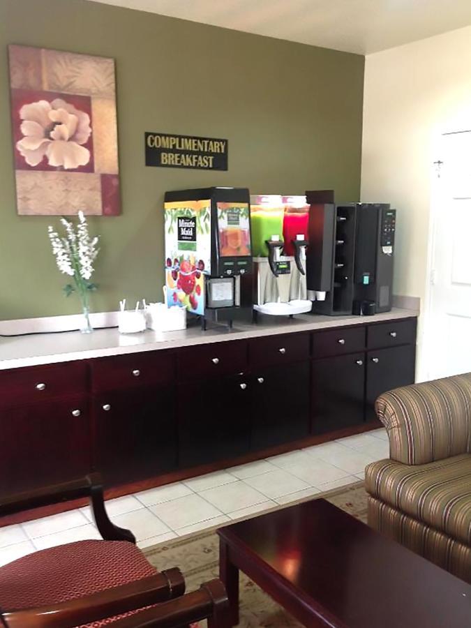 Blue Way Inn & Suites By Jasper Houston Extérieur photo