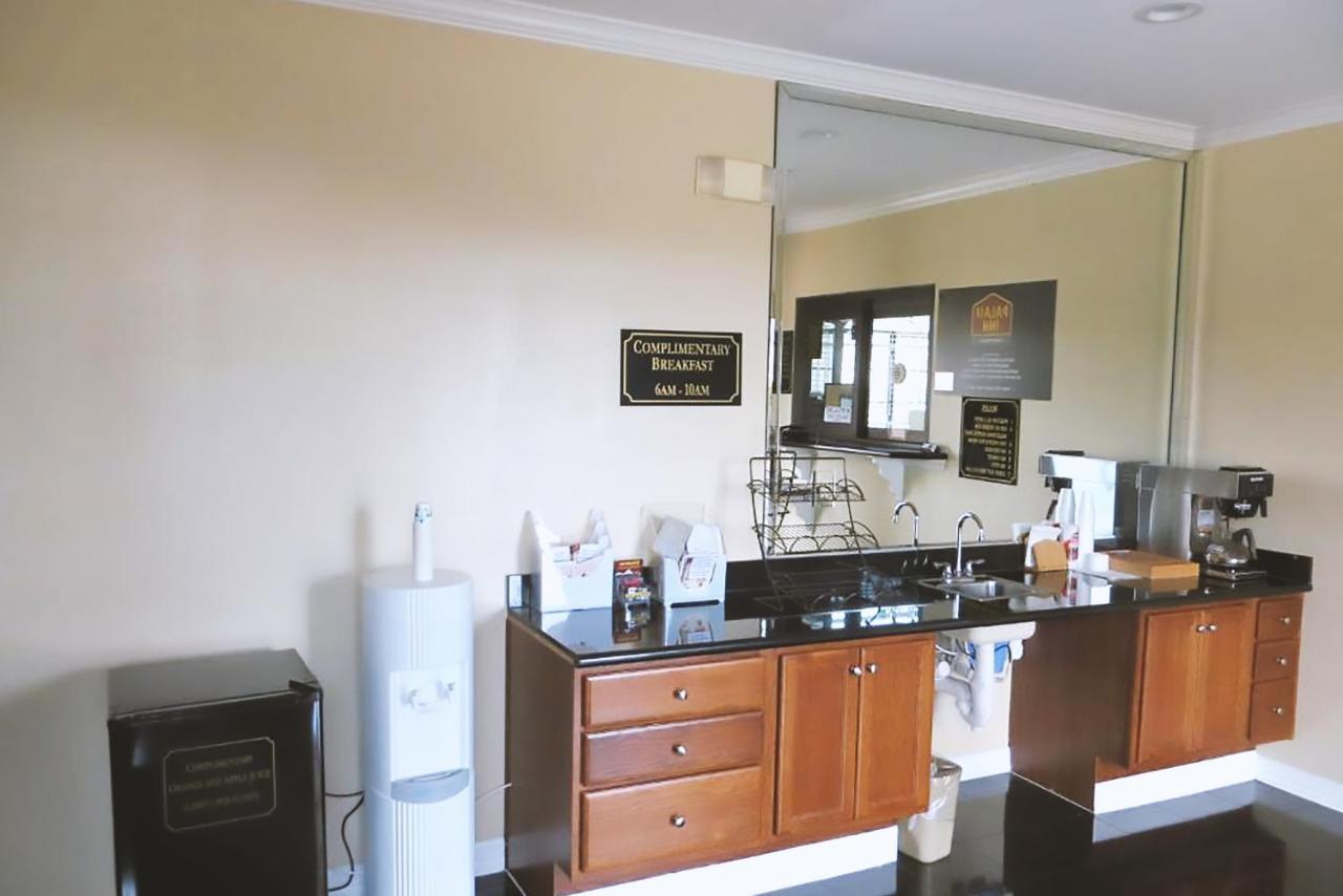 Blue Way Inn & Suites By Jasper Houston Extérieur photo